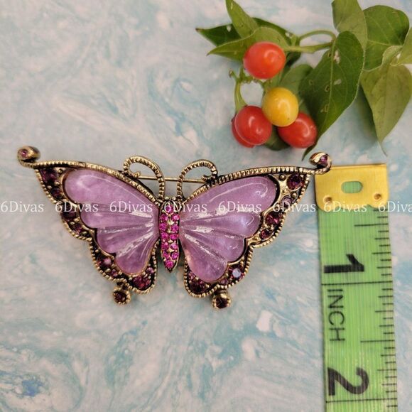 𝅺LILAC Purple Butterfly Brooch Pin - Picture 9 of 9